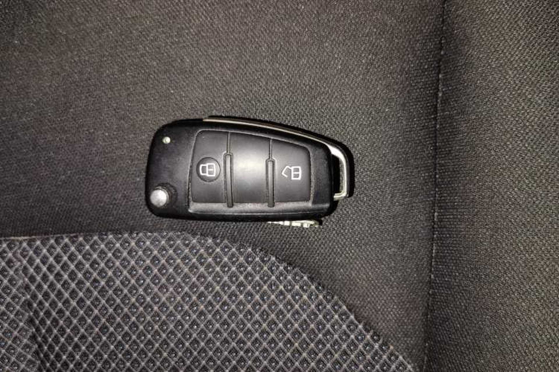 Used JAC Refine M3 2015 Maker Edition 1.6L Luxury Smart Version Vehicle Key