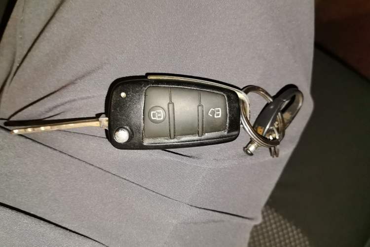 Used JAC Refine M3 2015 Maker Edition 1.6L Luxury Smart Version Vehicle Key