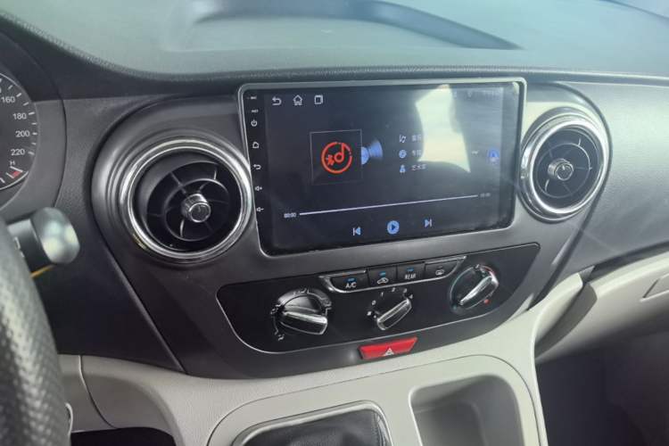 Used JAC Refine M3 2015 Maker Edition 1.6L Luxury Smart Version Audio And AC Panel