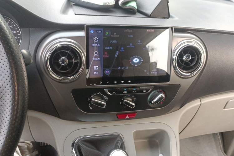 Used JAC Refine M3 2015 Maker Edition 1.6L Luxury Smart Version Audio And AC Panel