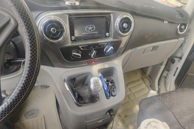 Used JAC Refine M3 2015 Maker Edition 1.6L Luxury Smart Version Audio And AC Panel