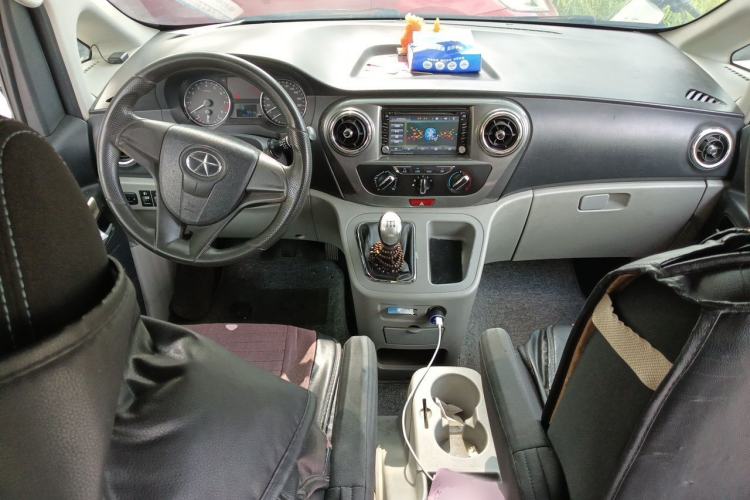 Used JAC Refine M3 2015 Maker Edition 1.6L Luxury Smart Version Center Console