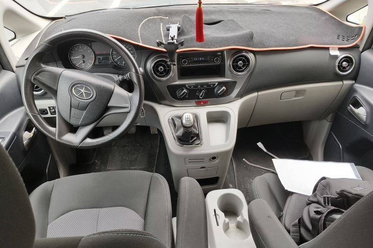 Used JAC Refine M3 2015 Maker Edition 1.6L Luxury Smart Version Center Console