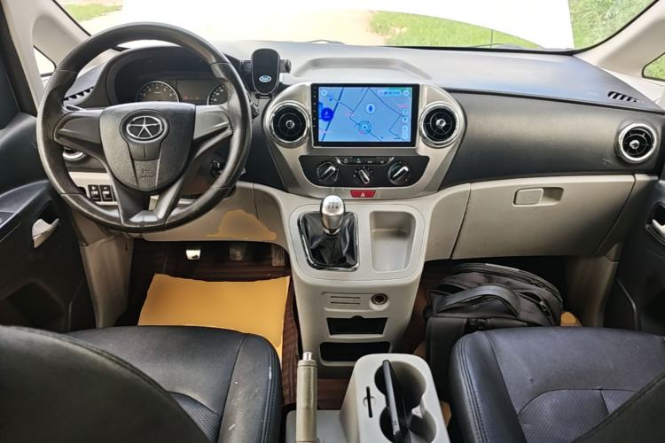 Used JAC Refine M3 2015 Maker Edition 1.6L Luxury Smart Version Center Console