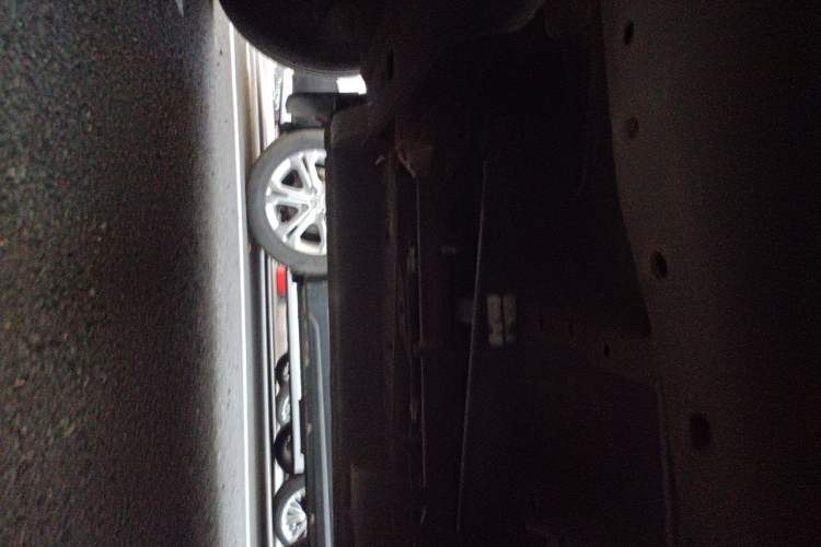 Used JAC Refine M3 2015 Maker Edition 1.6L Luxury Version Chassis Front Left