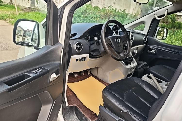 Used JAC Refine M3 2015 Maker Edition 1.6L Luxury Smart Version Driver Seat