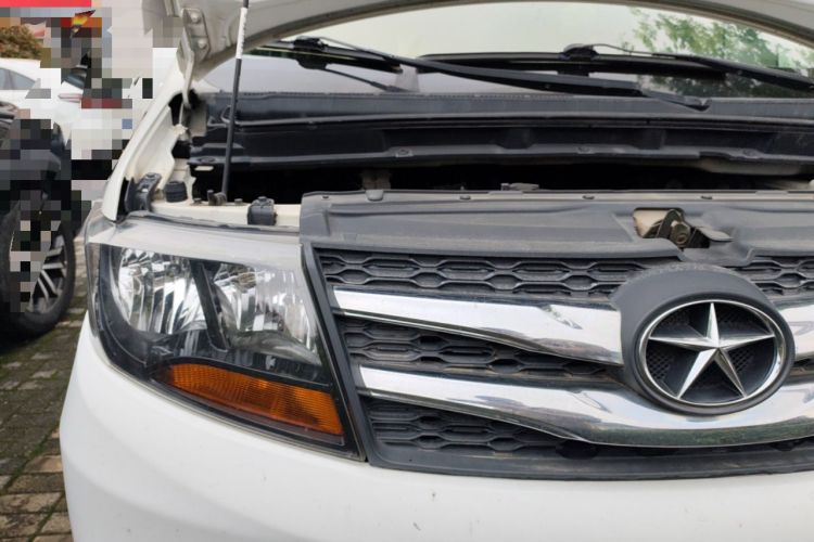 Used JAC Refine M3 2015 Maker Edition 1.6L Luxury Version Engine Bay Right