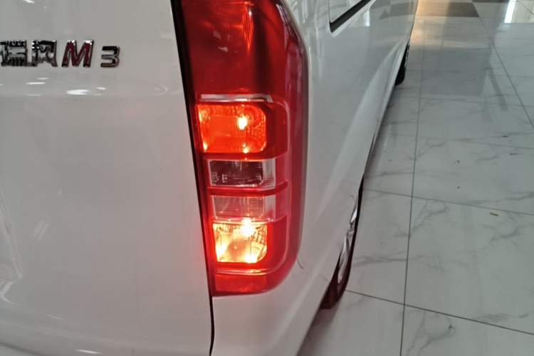 Used JAC Refine M3 2015 Maker Edition 1.6L Luxury Version Exterior 3
