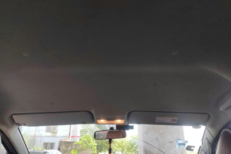 Used JAC Refine M3 2015 Maker Edition 1.6L Luxury Version Headliner