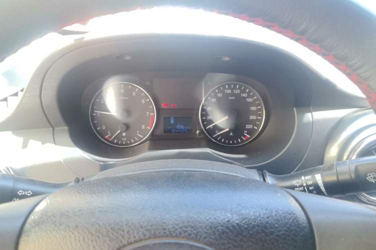 Used JAC Refine M3 2015 Maker Edition 1.6L Luxury Version Instrument Cluster