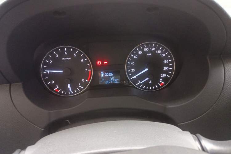 Used JAC Refine M3 2015 Maker Edition 1.6L Luxury Version Instrument Cluster