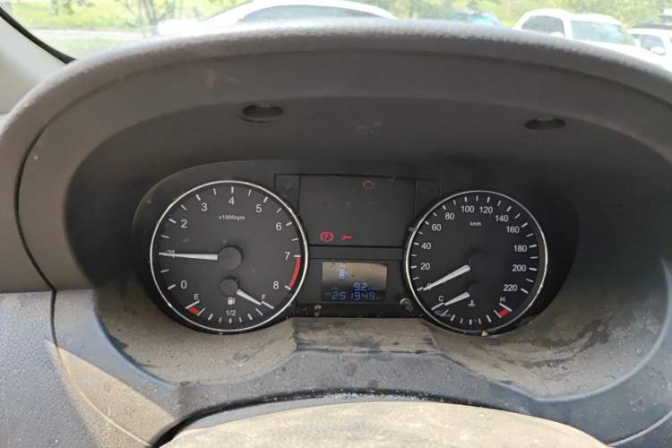 Used JAC Refine M3 2015 Maker Edition 1.6L Luxury Version Instrument Cluster