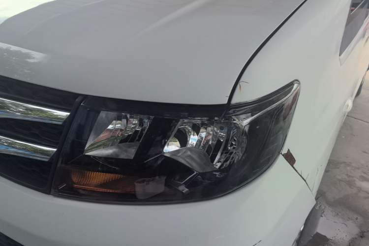 Used JAC Refine M3 2015 Maker Edition 1.6L Luxury Smart Version Left Front Headlight
