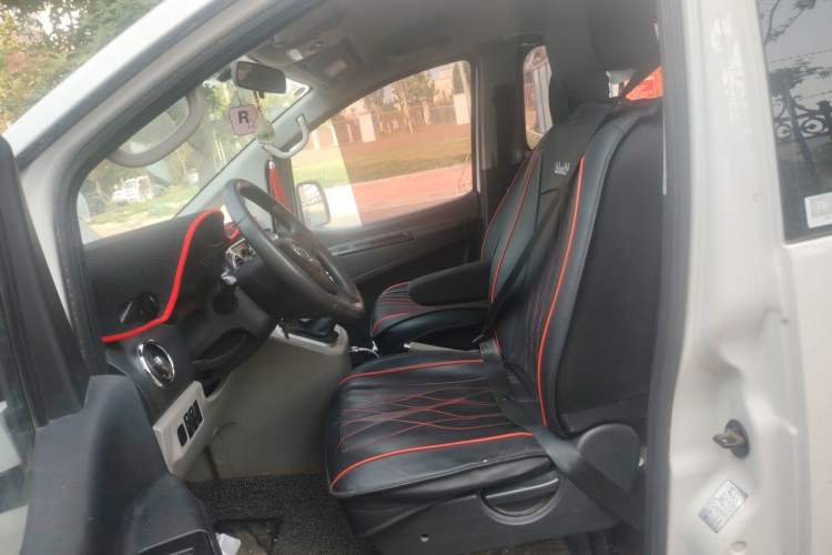 Used JAC Refine M3 2015 Maker Edition 1.6L Luxury Version Left Front Seat