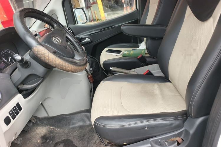 Used JAC Refine M3 2015 Maker Edition 1.6L Luxury Version Left Front Seat