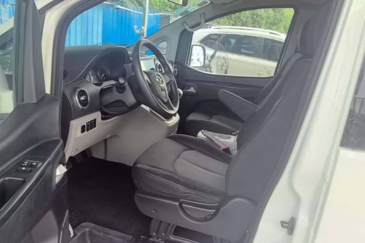 Used JAC Refine M3 2015 Maker Edition 1.6L Luxury Smart Version Left Front Seat