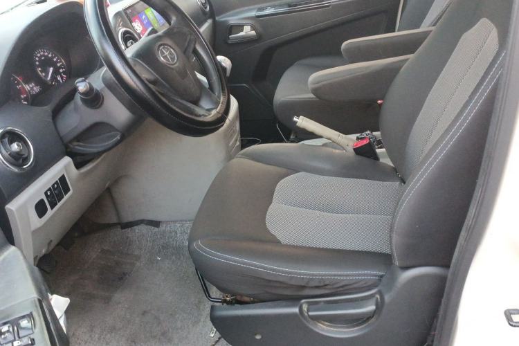 Used JAC Refine M3 2015 Maker Edition 1.6L Luxury Version Left Front Seat