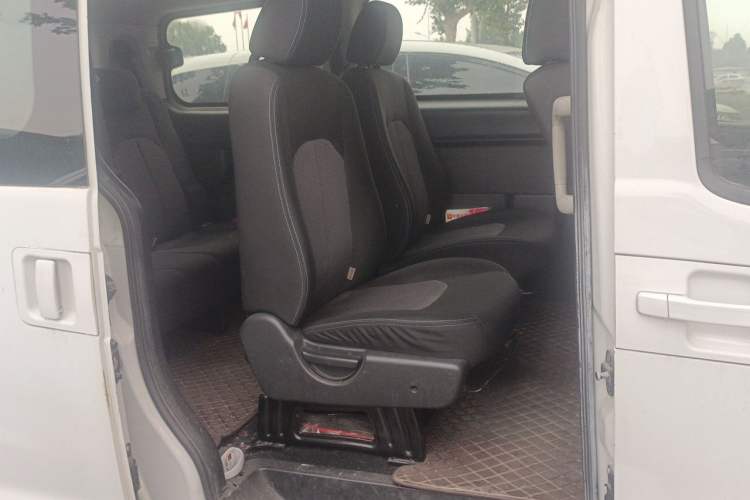 Used JAC Refine M3 2015 Maker Edition 1.6L Luxury Smart Version Left Rear Seat