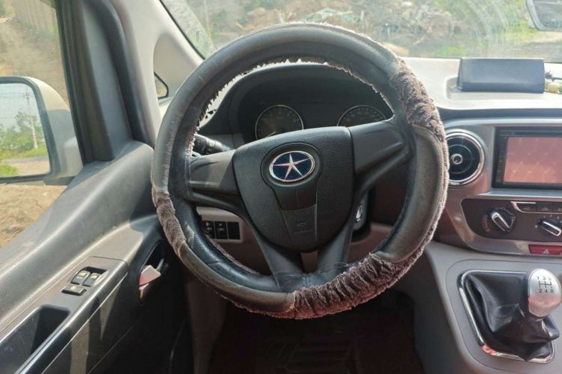 Used JAC Refine M3 2015 Maker Edition 1.6L Luxury Version Steering Wheel