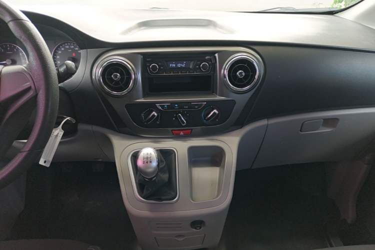 Used JAC Refine M3 2016 IKEA Edition 1.6L Luxury Model Audio And AC Panel
