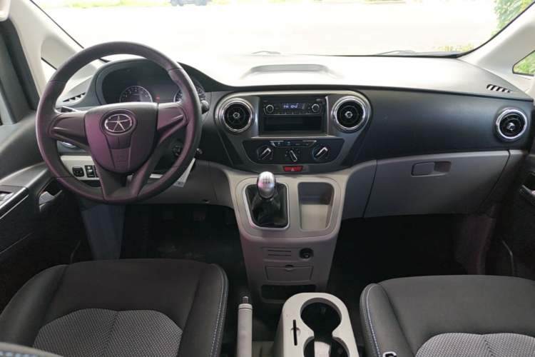 Used JAC Refine M3 2016 IKEA Edition 1.6L Luxury Model Center Console