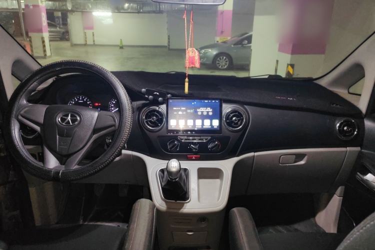 Used JAC Refine M3 2016 IKEA Edition 1.6L Luxury Smart Model Center Console