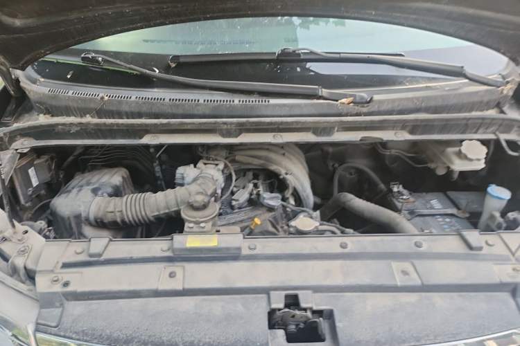 Used JAC Refine M3 2016 IKEA Edition 1.6L Luxury Smart Model Engine Bay