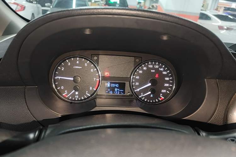 Used JAC Refine M3 2016 IKEA Edition 1.6L Luxury Smart Model Instrument Cluster