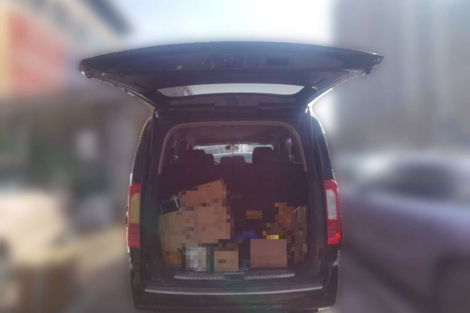 Used JAC Refine M3 2016 IKEA Edition 1.6L Luxury Smart Model Trunk