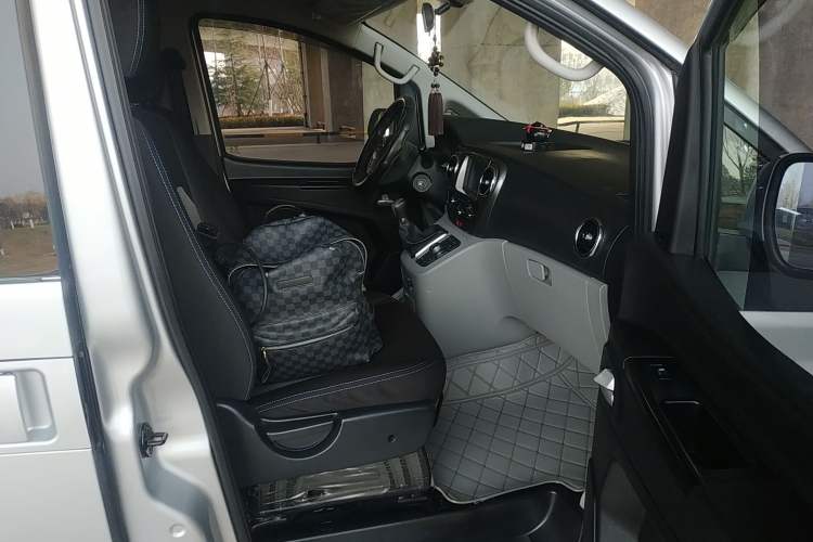 Used JAC Refine M3 2016 IKEA Edition 1.6L Luxury Smart Model Right Front Seat