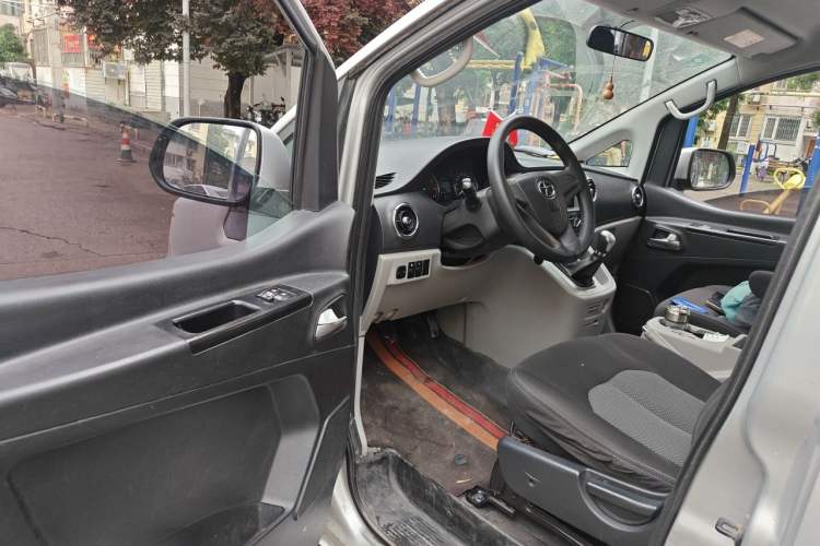 Used JAC Refine M3 2016 IKEA Edition 1.6L Luxury Model Driver Seat
