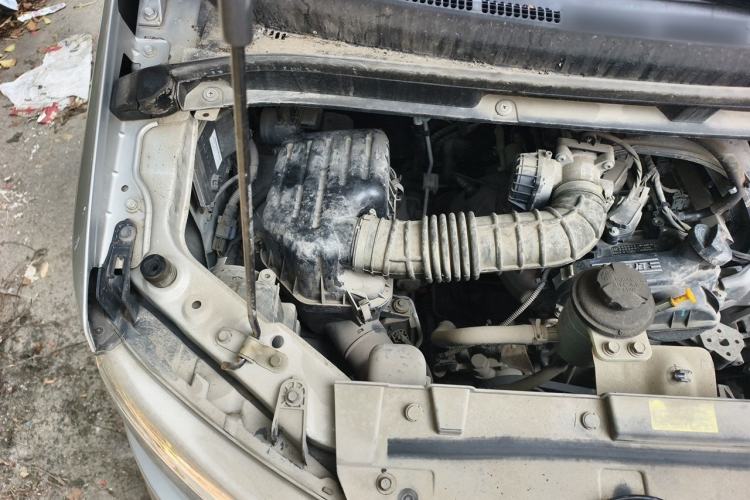 Used JAC Refine M3 2016 IKEA Edition 1.6L Luxury Model Engine Bay Right