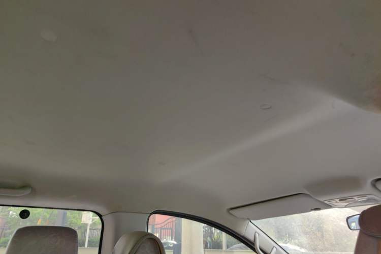 Used JAC Refine M3 2016 IKEA Edition 1.6L Luxury Smart Model Headliner