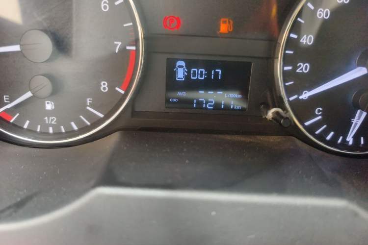 Used JAC Refine M3 2016 IKEA Edition 1.6L Luxury Model Odometer Close Up