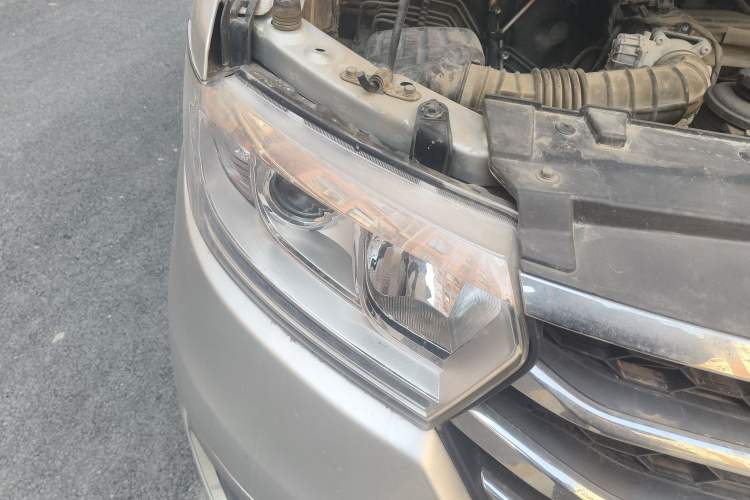 Used JAC Refine M3 2016 IKEA Edition 1.6L Luxury Model Right Front Headlight