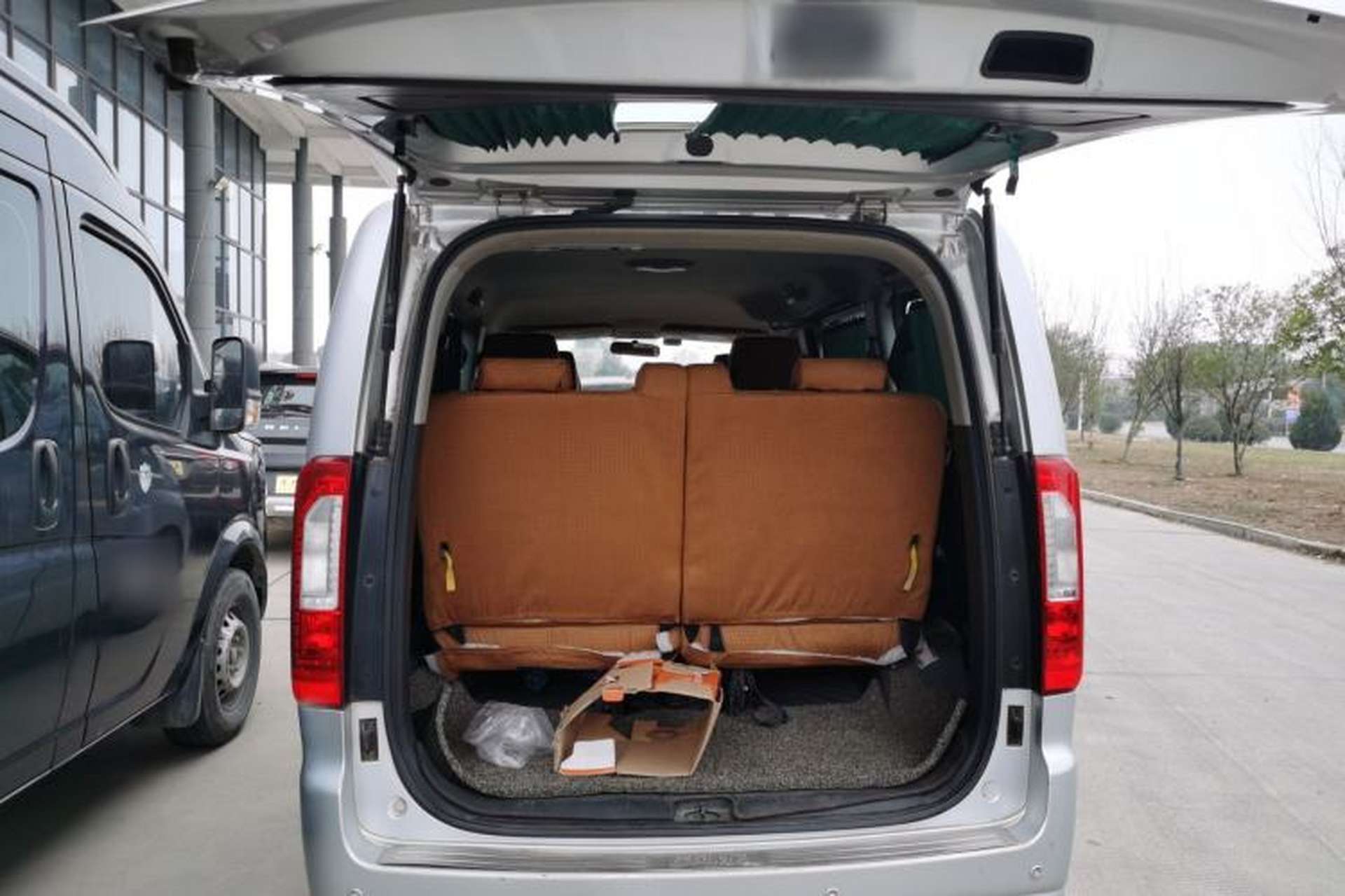 Used JAC Refine M3 2016 IKEA Edition 1.6L Luxury Smart Model Trunk