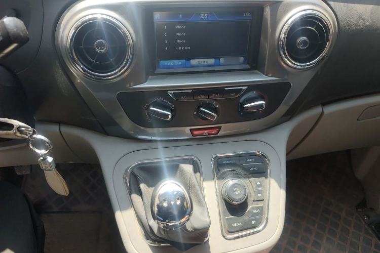 Used JAC Refine M3 2016 IKEA Edition 1.6L Luxury Model Audio And AC Panel