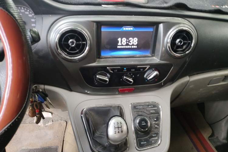 Used JAC Refine M3 2016 IKEA Edition 1.6L Luxury Smart Model Audio And AC Panel
