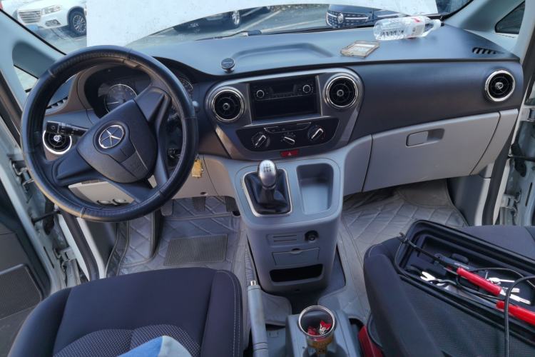 Used JAC Refine M3 2016 IKEA Edition 1.6L Luxury Model Center Console