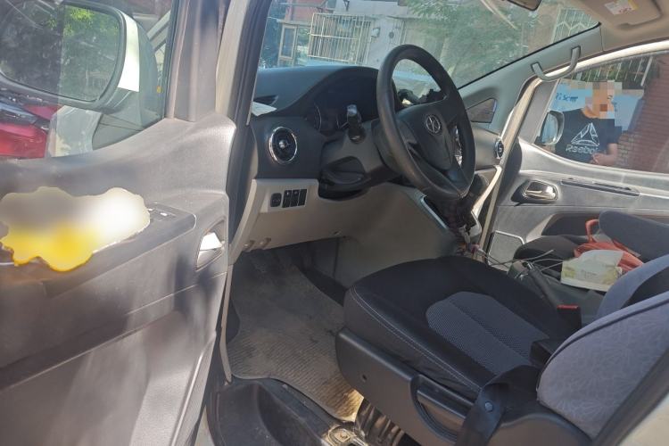 Used JAC Refine M3 2016 IKEA Edition 1.6L Luxury Model Driver Seat