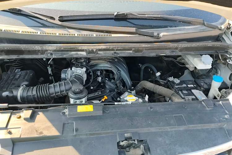 Used JAC Refine M3 2016 IKEA Edition 1.6L Luxury Smart Model Engine Bay