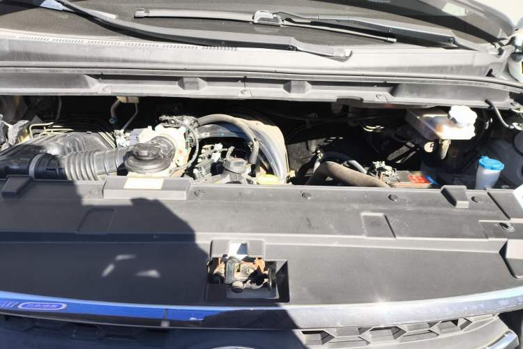 Used JAC Refine M3 2016 IKEA Edition 1.6L Luxury Model Engine Bay