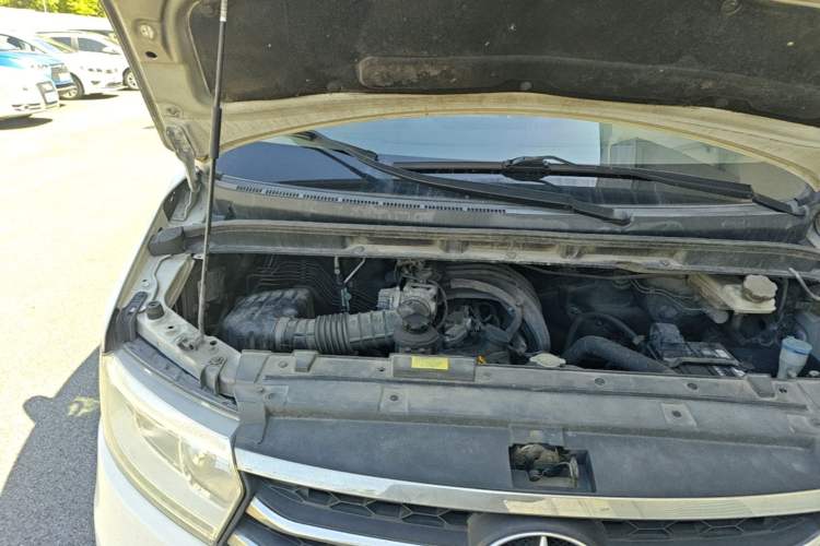 Used JAC Refine M3 2016 IKEA Edition 1.6L Luxury Model Engine Bay Right