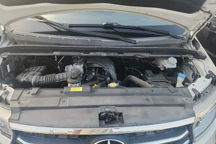 Used JAC Refine M3 2016 IKEA Edition 1.6L Luxury Smart Model Engine Bay