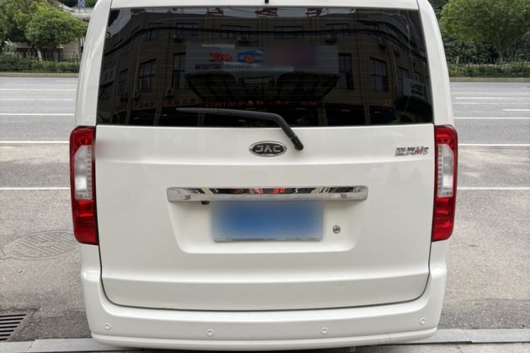 Used JAC Refine M3 2016 IKEA Edition 1.6L Luxury Smart Model Exterior 5