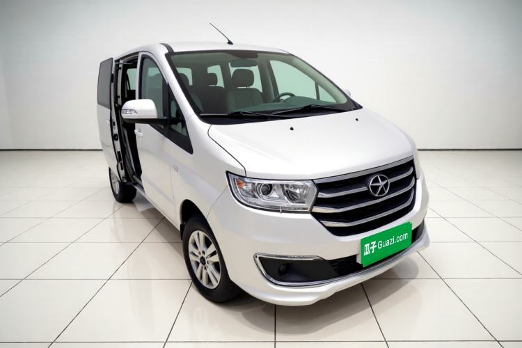 Used JAC Refine M3 2016 IKEA Edition 1.6L Luxury Smart Model Front Right 45 Deg