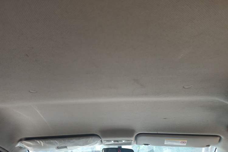 Used JAC Refine M3 2016 IKEA Edition 1.6L Luxury Model Headliner