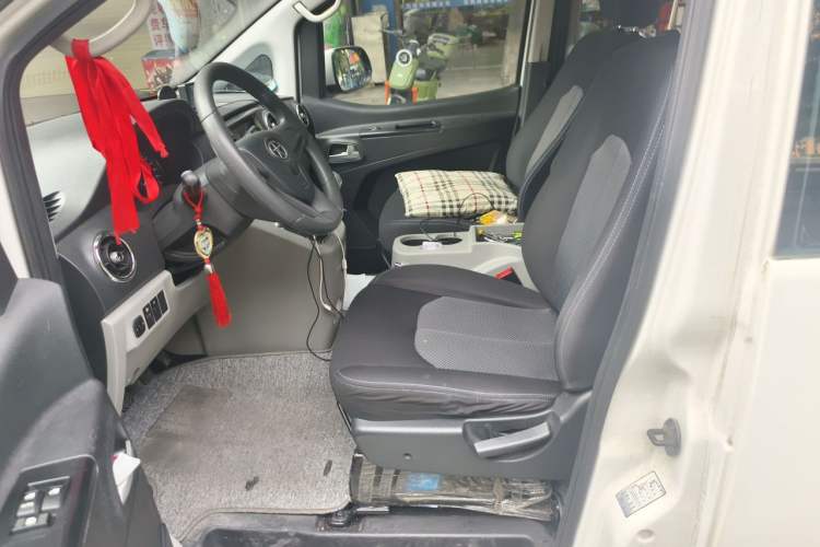 Used JAC Refine M3 2016 IKEA Edition 2.0L Luxury Smart Model Left Front Seat
