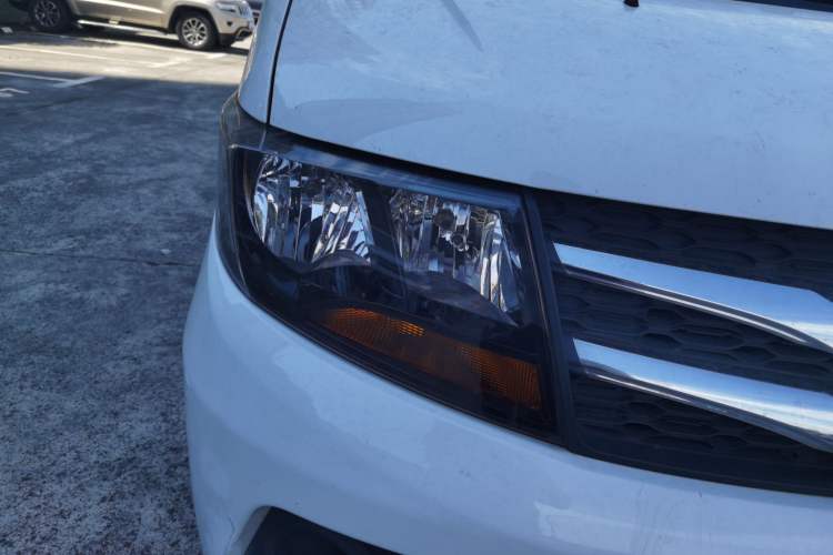 Used JAC Refine M3 2016 IKEA Edition 1.6L Luxury Model Right Front Headlight