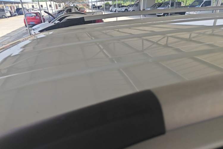 Used JAC Refine M3 2016 IKEA Edition 1.6L Luxury Smart Model Roof